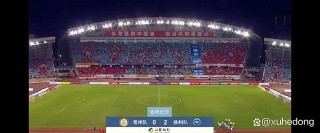 包含国内足球联赛赛果紧张悬念，球迷期待高潮的词条
